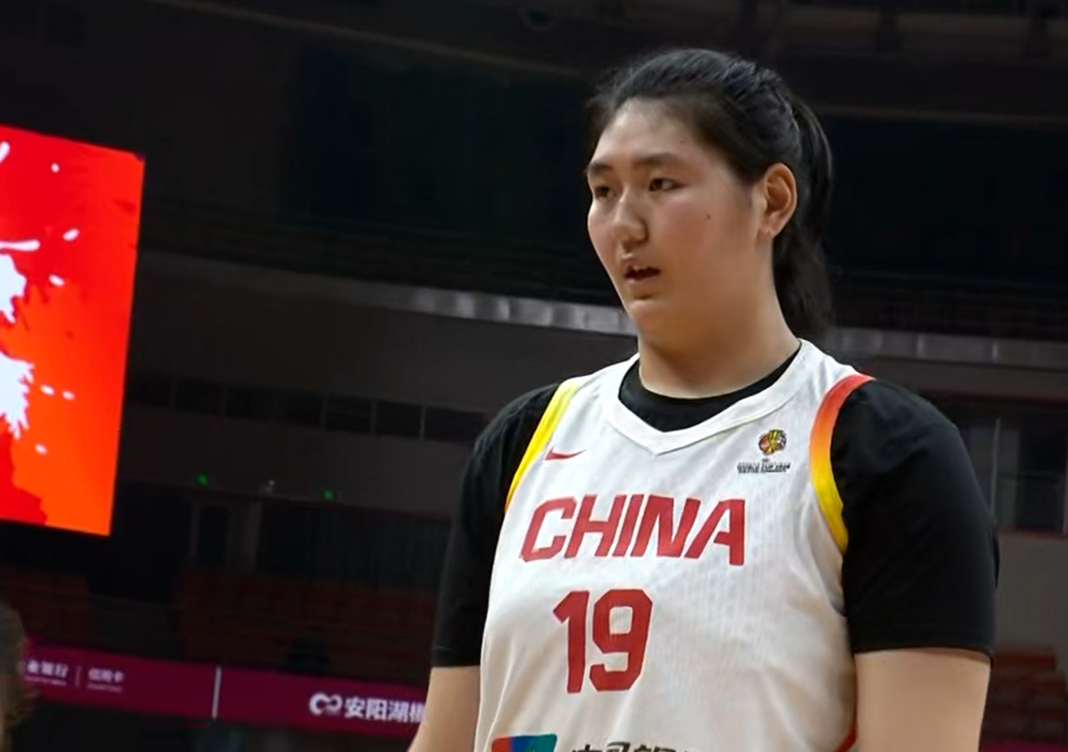 kaiyun-给力！张子宇打出国际巨星水平，李月汝遇到了大麻烦